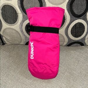 Dunkin' Limited Edition 2026 Glove